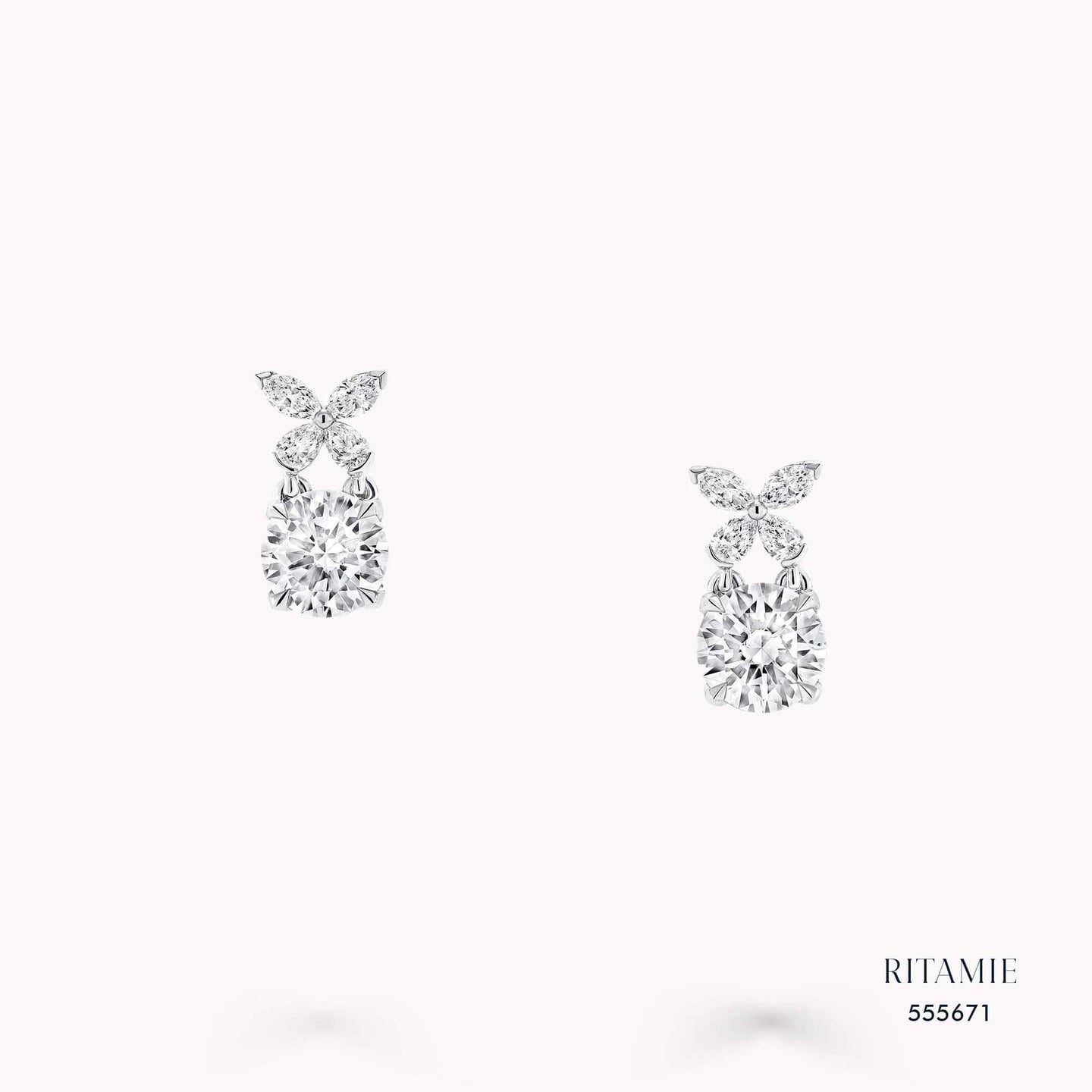 Diamond Earrings 555671