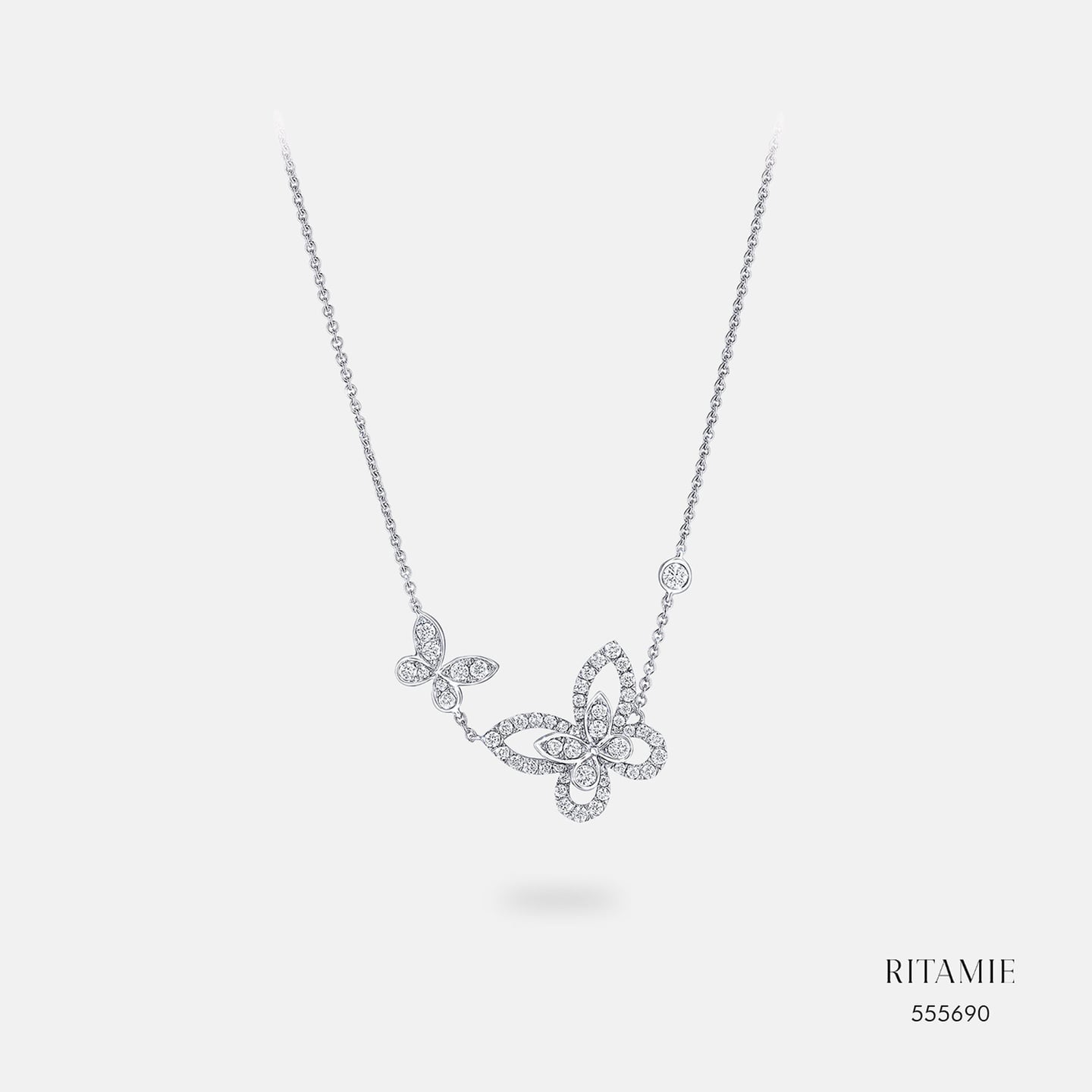 Necklace 555690